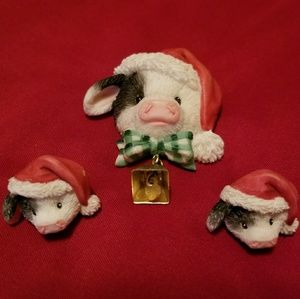 Holiday Cows pin & earring set